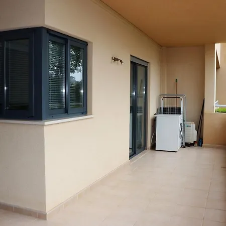 Areias Da Rocha Holidays * Портиман